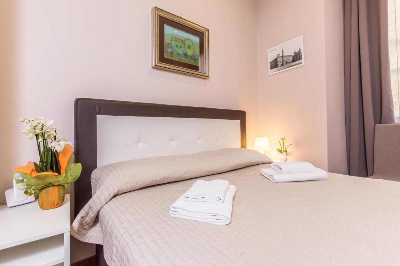 Azzurra Rooms Ρώμη Εξωτερικό φωτογραφία